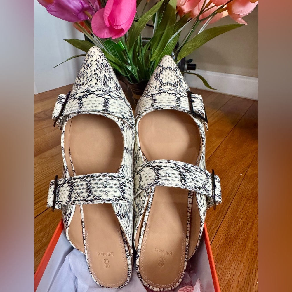 Anthropologie BILL BLASS SYLVIE SLIDE All leather Mules Flats Ivory Snake Sz 8